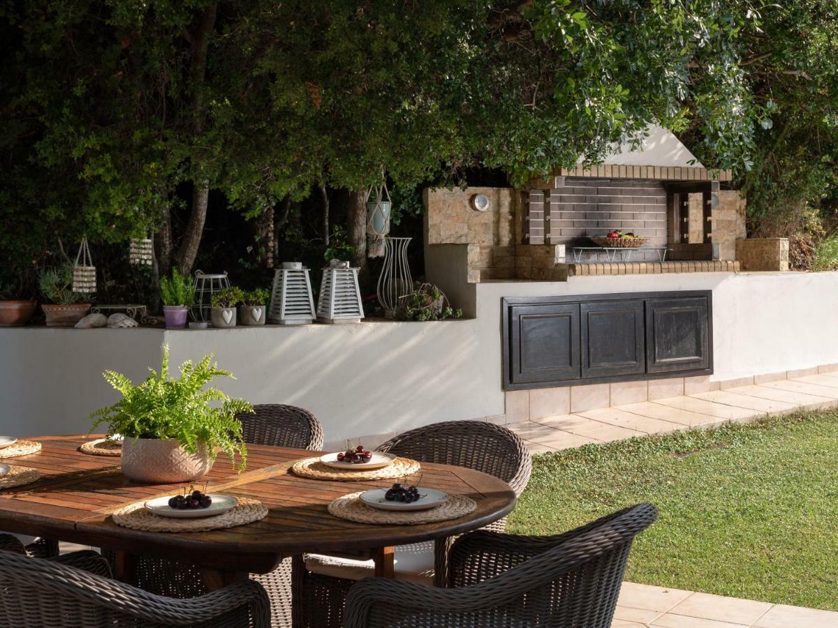 Levantes Luxury Home - Nature Inspired, Pool & Bbq, By Thinkvilla Prinész Kültér fotó