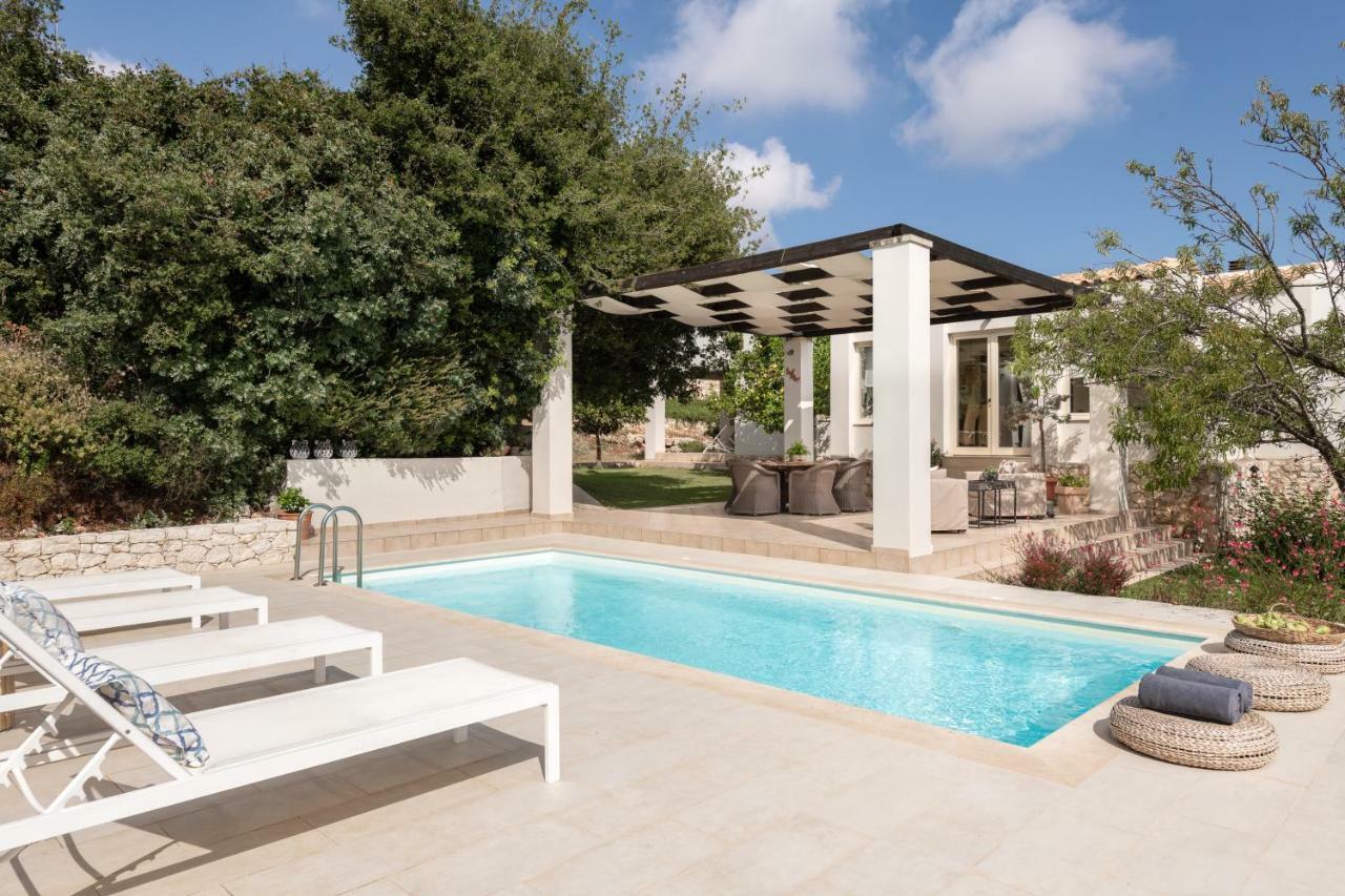 Levantes Luxury Home - Nature Inspired, Pool & Bbq, By Thinkvilla Prinész Kültér fotó